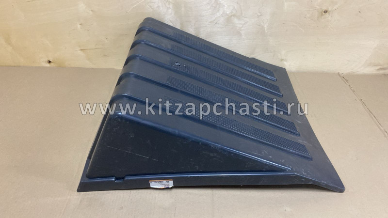 Крышка аккумулятора пластмассовая HOWO